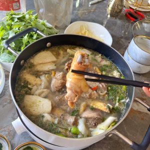 lẩu gà lá é hít hà vua gà lá é